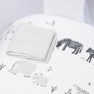 Jersey Bassinet Sheet 2pk - Cloud Island™ Two By Two Animals And Solid Gray 2 Jersey Bassinet Sheet 2pk - Cloud Island™ Two By Two Animals And Solid Gray - Image 2