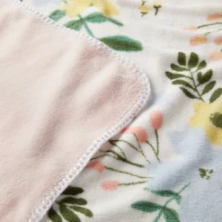 Plush Baby Blanket Floral Meadow - Cloud Island™ 4 Plush Baby Blanket Floral Meadow - Cloud Island™ -Little Luxe Store GUEST 0c494ca4 7ac9 4e73 a009 4531ebbf5d29