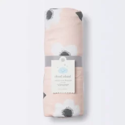 Jersey Knit Reversible Baby Blanket Floral - Cloud Island™ - Pink 7 Jersey Knit Reversible Baby Blanket Floral - Cloud Island™ - Pink -Little Luxe Store GUEST 3c1e9144 ca5d 4b84 920f f876095651a6