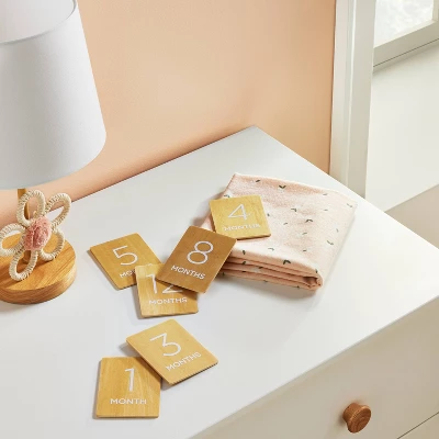 Monthly Milestone Cards - Natural Wood - Cloud Island™ 1 Monthly Milestone Cards - Natural Wood - Cloud Island™