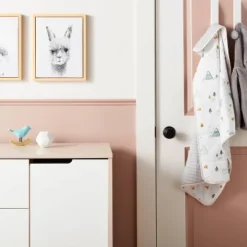 Jersey Knit Reversible Baby Blanket Adventures - Cloud Island™ White/Gray/Pink