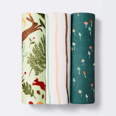 Muslin Swaddle Blanket Fauna - Pink/Green/Tan - 3pk - Cloud Island™ 3 Muslin Swaddle Blanket Fauna - Pink/Green/Tan - 3pk - Cloud Island™ - Image 3