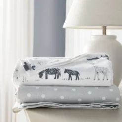 Little Luxe Store 15 Flannel Blanket Larger Size 2pk - Cloud Island™ Two By Two Animals