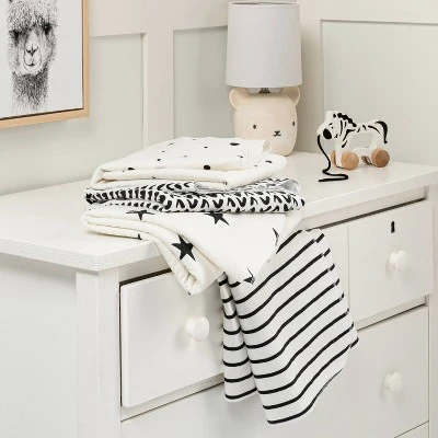 Flannel Baby Blanket - Cloud Island™ - Black/White - 4pk 1 Flannel Baby Blanket - Cloud Island™ - Black/White - 4pk