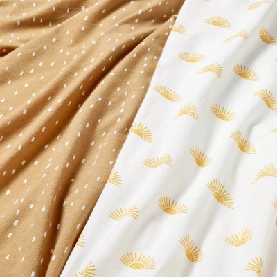 Fitted Jersey Crib Sheet - Sun Dashes - 2pk - Cloud Island™ 2 Fitted Jersey Crib Sheet - Sun Dashes - 2pk - Cloud Island™ - Image 2
