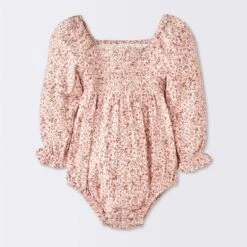 Baby Girls' Floral Smocked Romper - Cloud Island™ Pink 7 Baby Girls' Floral Smocked Romper - Cloud Island™ Pink -Little Luxe Store GUEST d5c4c681 cc30 497c 8ffa 86bbaa07ec98