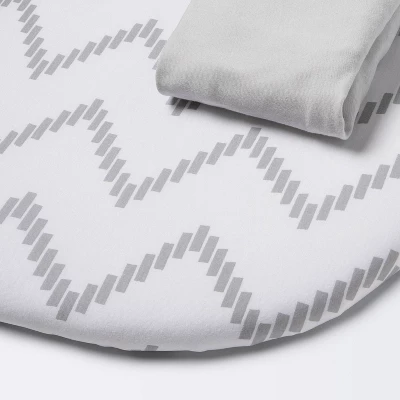 Jersey Bassinet Sheet - Cloud Island™ Gray Chevron And Solid Gray - 2pk 5 Jersey Bassinet Sheet - Cloud Island™ Gray Chevron And Solid Gray - 2pk - Image 5