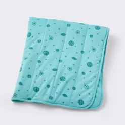 Rayon From Bamboo Jersey Quilted Blanket - Sports - Teal - Cloud Island™ 7 Rayon From Bamboo Jersey Quilted Blanket - Sports - Teal - Cloud Island™ -Little Luxe Store GUEST fa4099fb e531 4df0 b7bf 0bb327e277ed